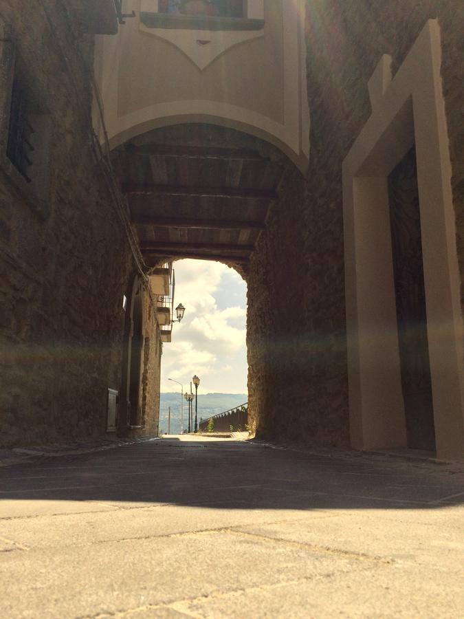 Pozzo Medievale Prignano Cilento Luaran gambar