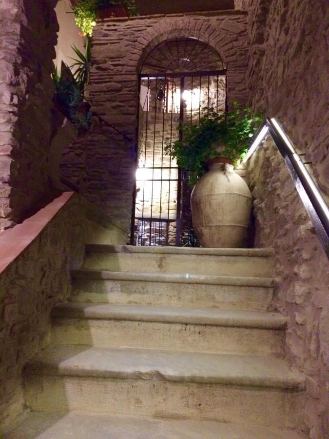 Pozzo Medievale Prignano Cilento Luaran gambar