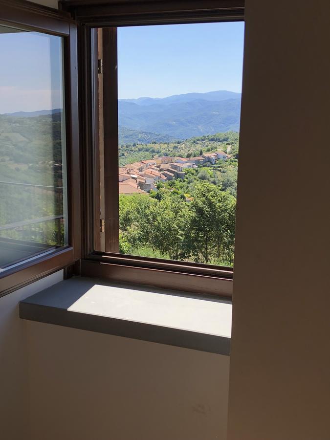 Pozzo Medievale Prignano Cilento Luaran gambar